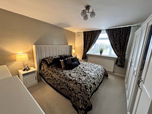 Photo 14- click for photo gallery